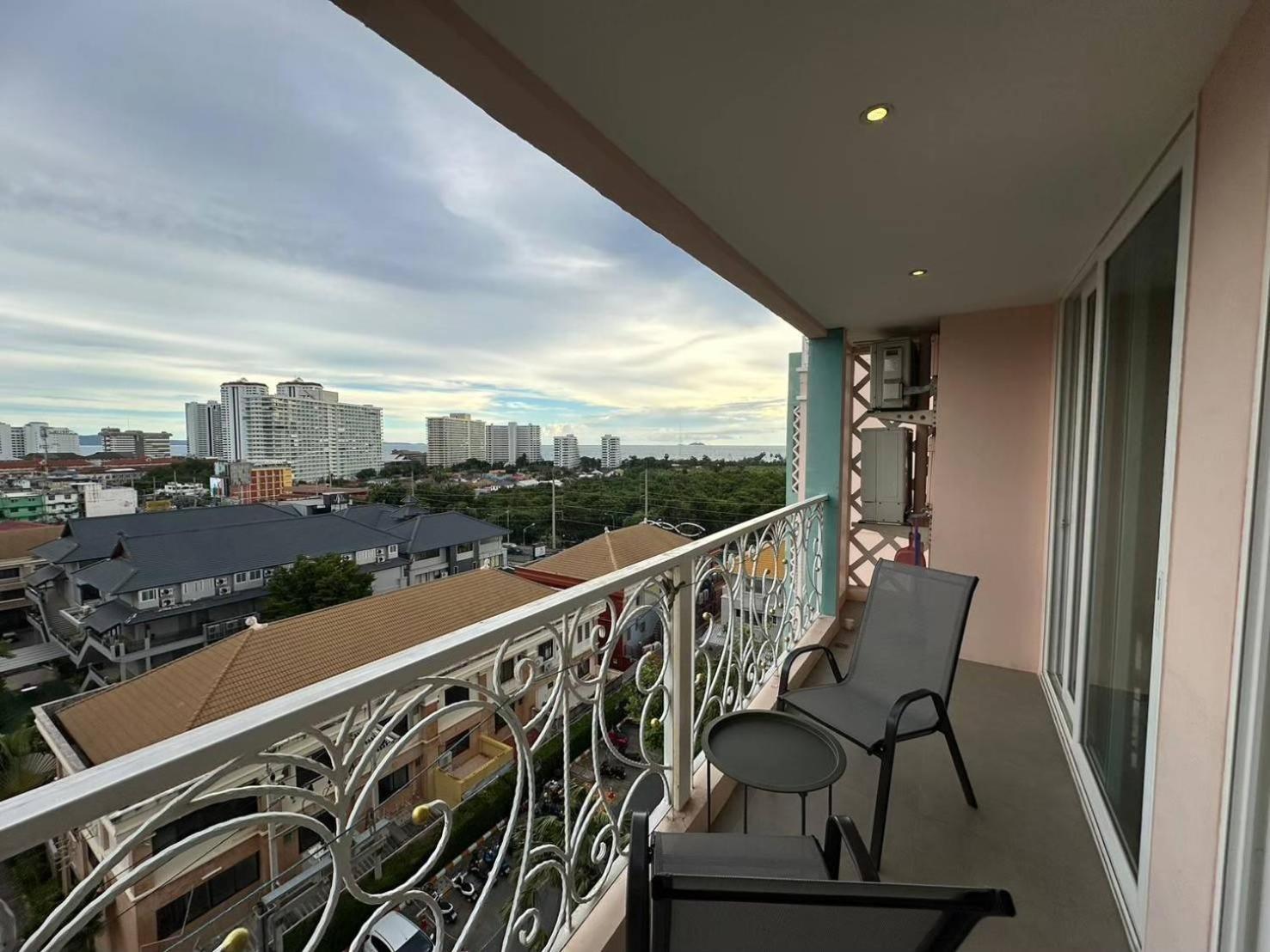 Grande Caribbean Resort Pattaya Luaran gambar